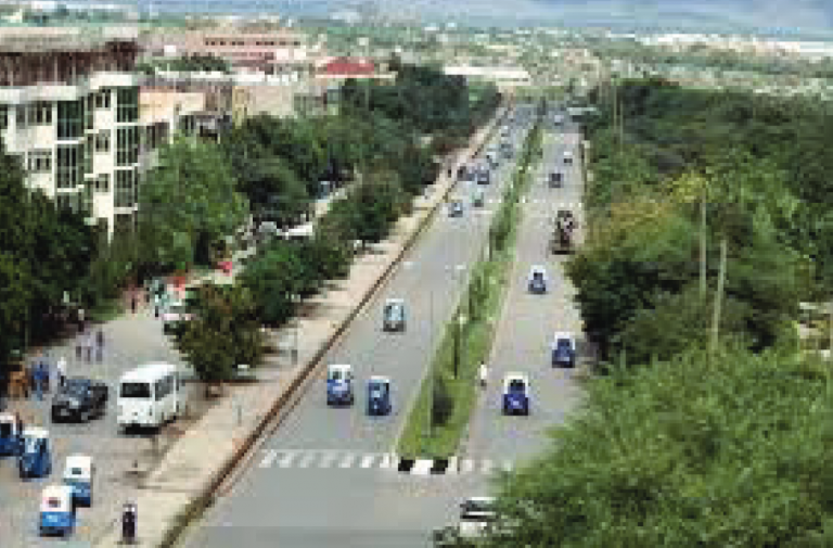 ጉዞ ወደ በረሃማዋ  ንግሥት …