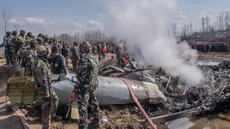 የሕንድ እና ፓኪስታን ፍጥጫ