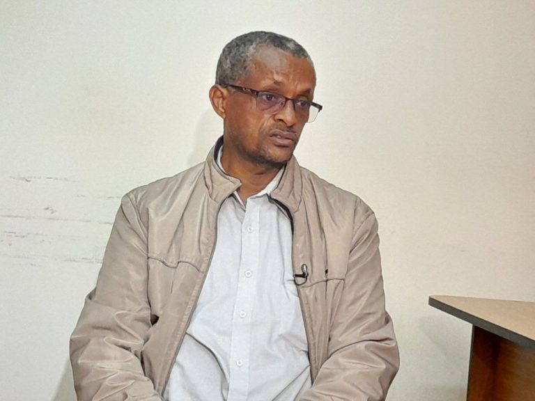 የሁሉንም ትኩረት ይሻል 