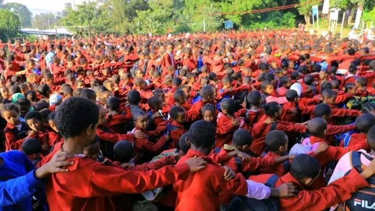 የተማረ ዜጋ ለማፍራት በጋራ እንቁም!