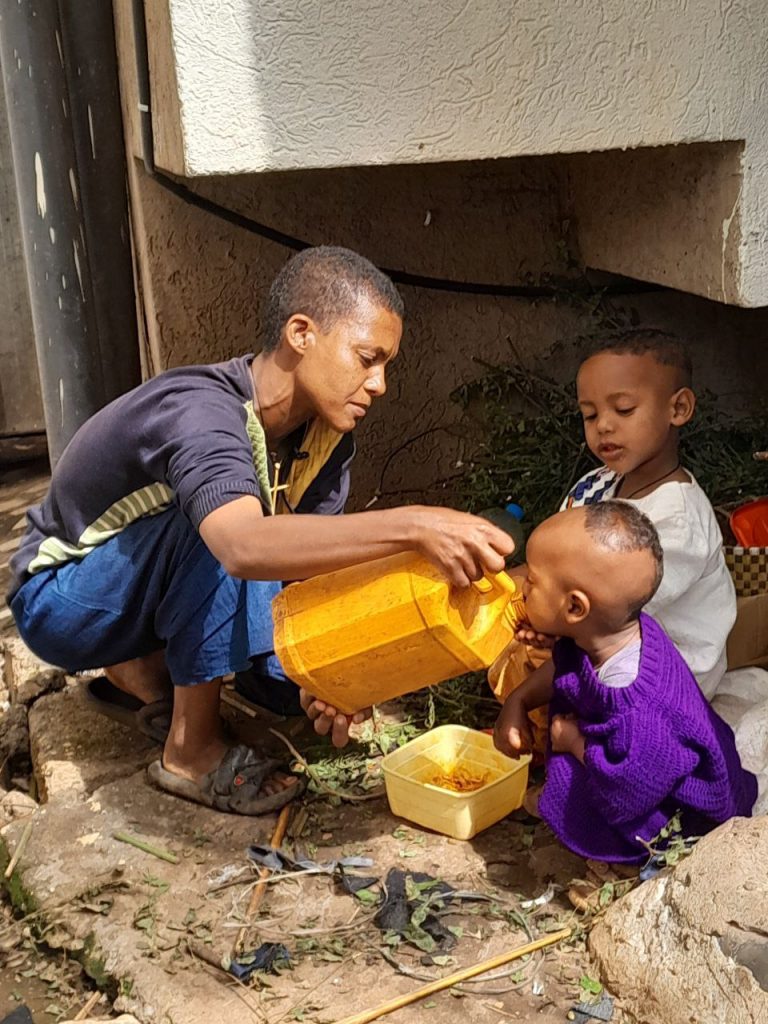 “ጎዳና ልጆችን አንፆ ለማሳደግ ከባድ ቦታ ነው”