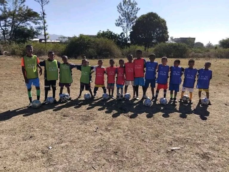 ትውልድ የመገንባት ውጣ ውረድ