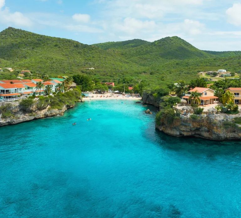 ኩራሳኦ (Curaçao)