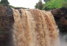 ተፈጥሮ ያሳመረው ዶንዶር ፏፏቴ